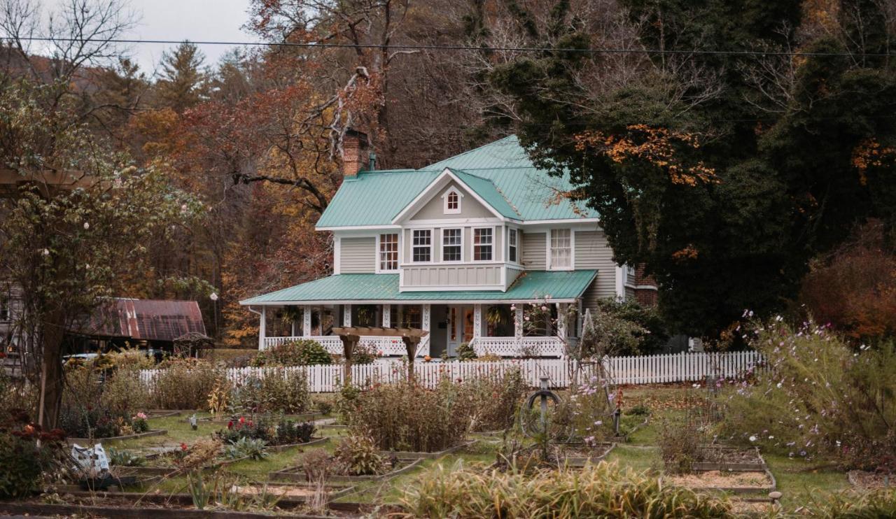 The Mast Farm Inn Banner Elk Exterior foto